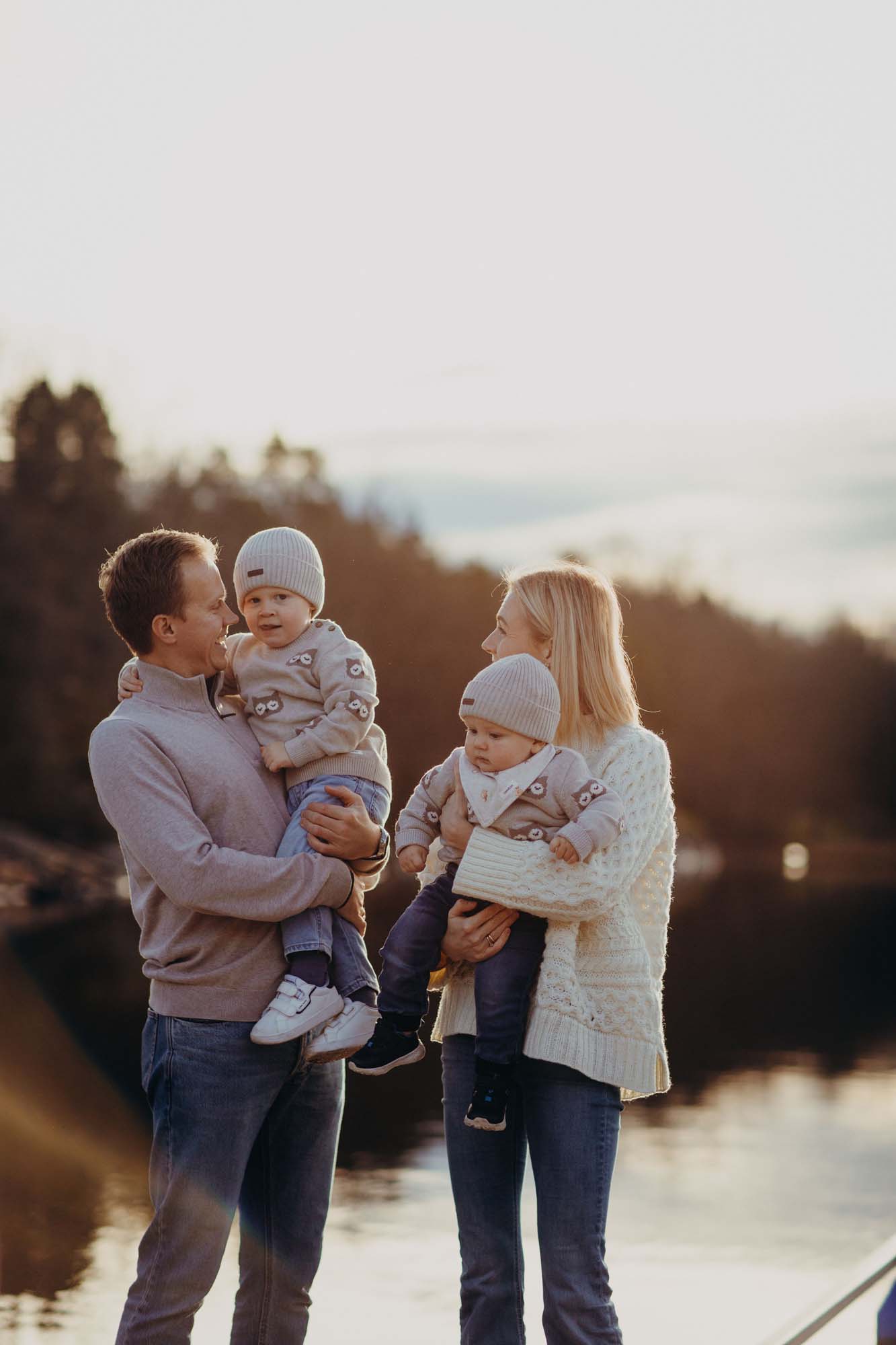 Familien.Einarsdottir.2024-26